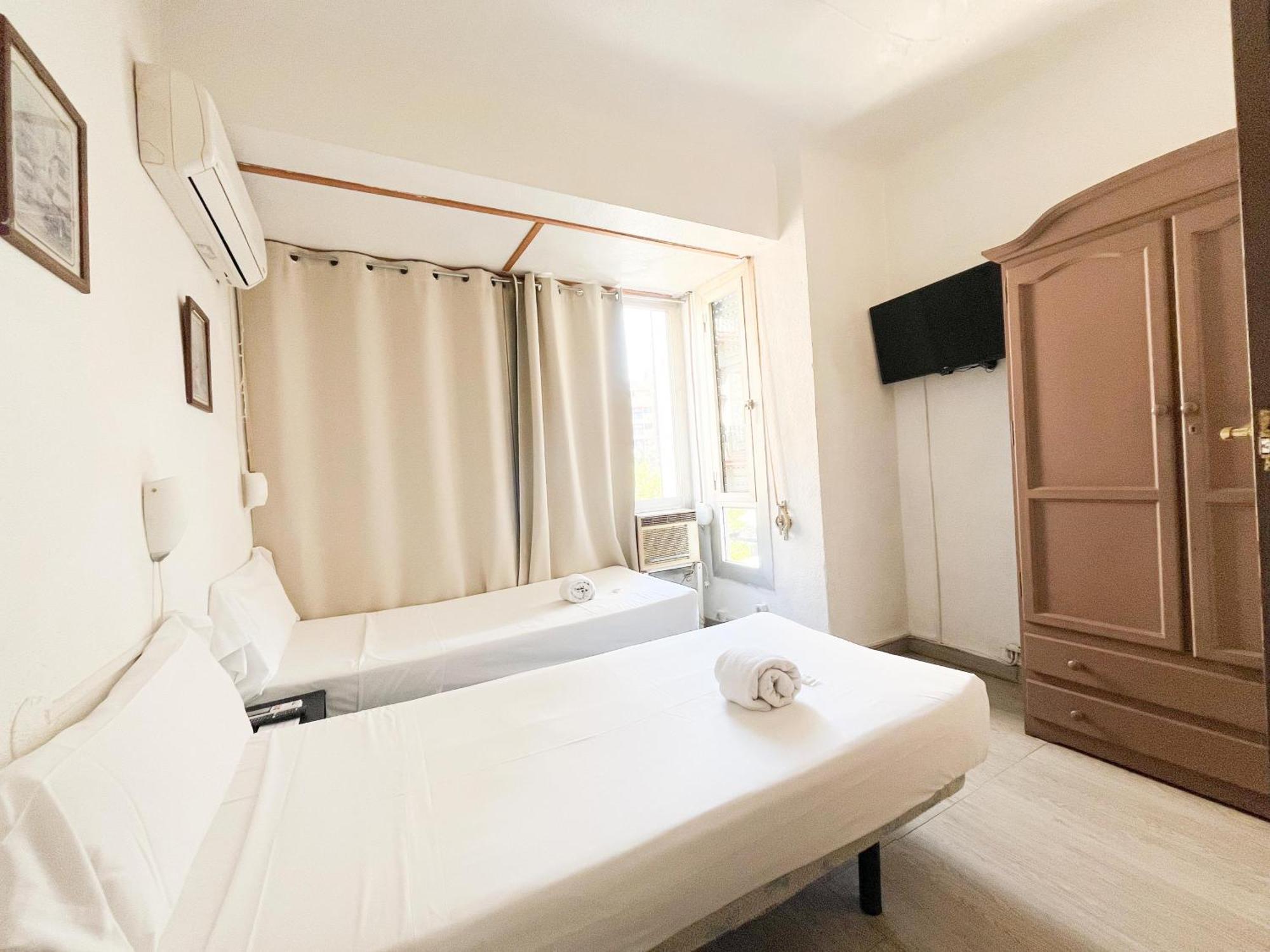 Guest house Latic